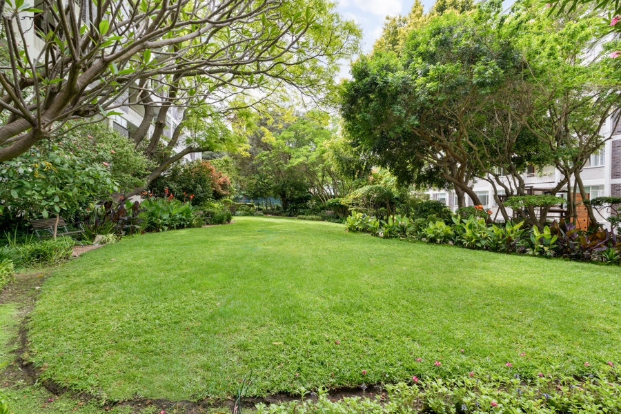 1 Bedroom Property for Sale in Cape Town City Centre Western Cape